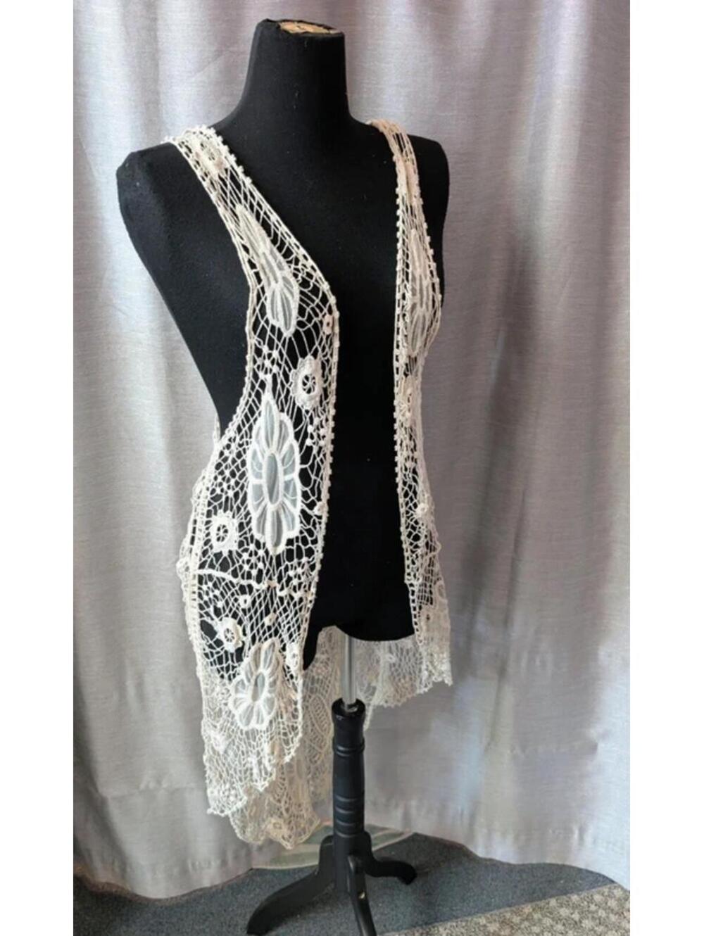 SOLD Cream Lace Vest Boho Vest OS